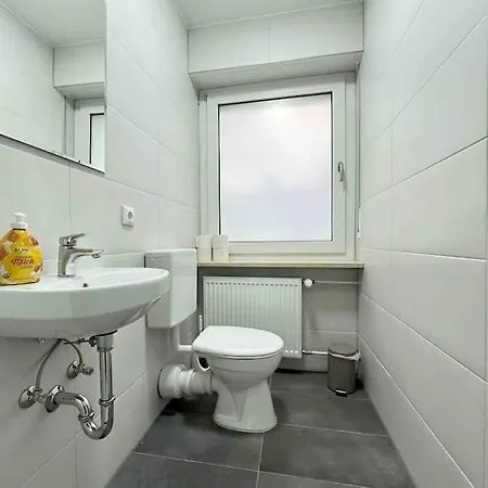 Appartamento Lap101 - Grosse Moderne Monteurwohnung Uebergangswohnung