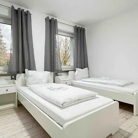 Apartament Lap101 - Grosse Moderne Monteurwohnung Uebergangswohnung